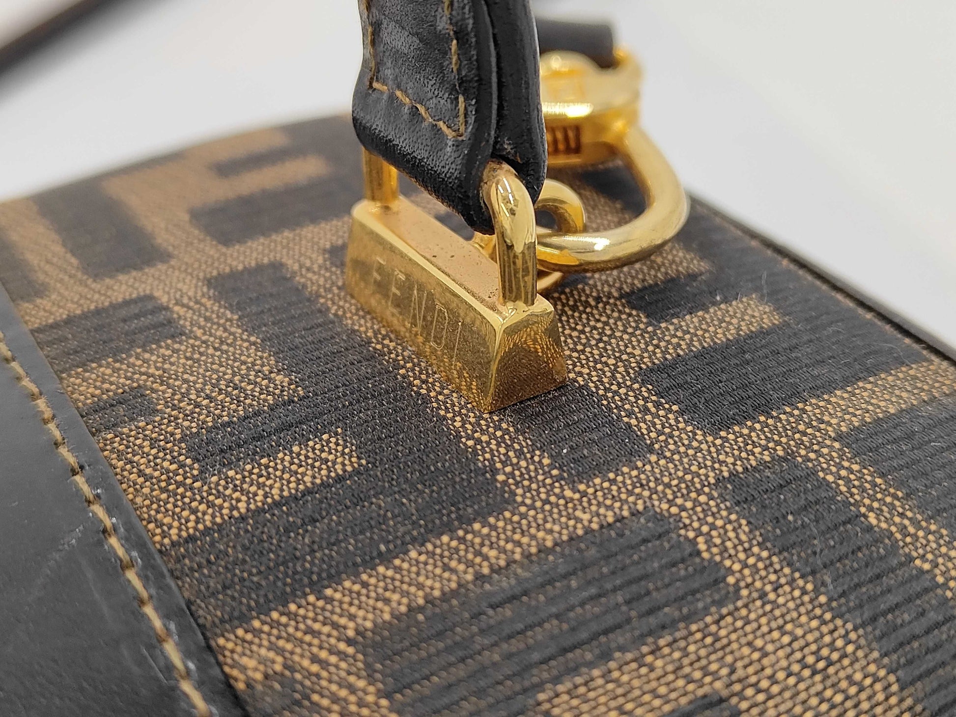 FENDI 091493108 2-Way Vanity Bag