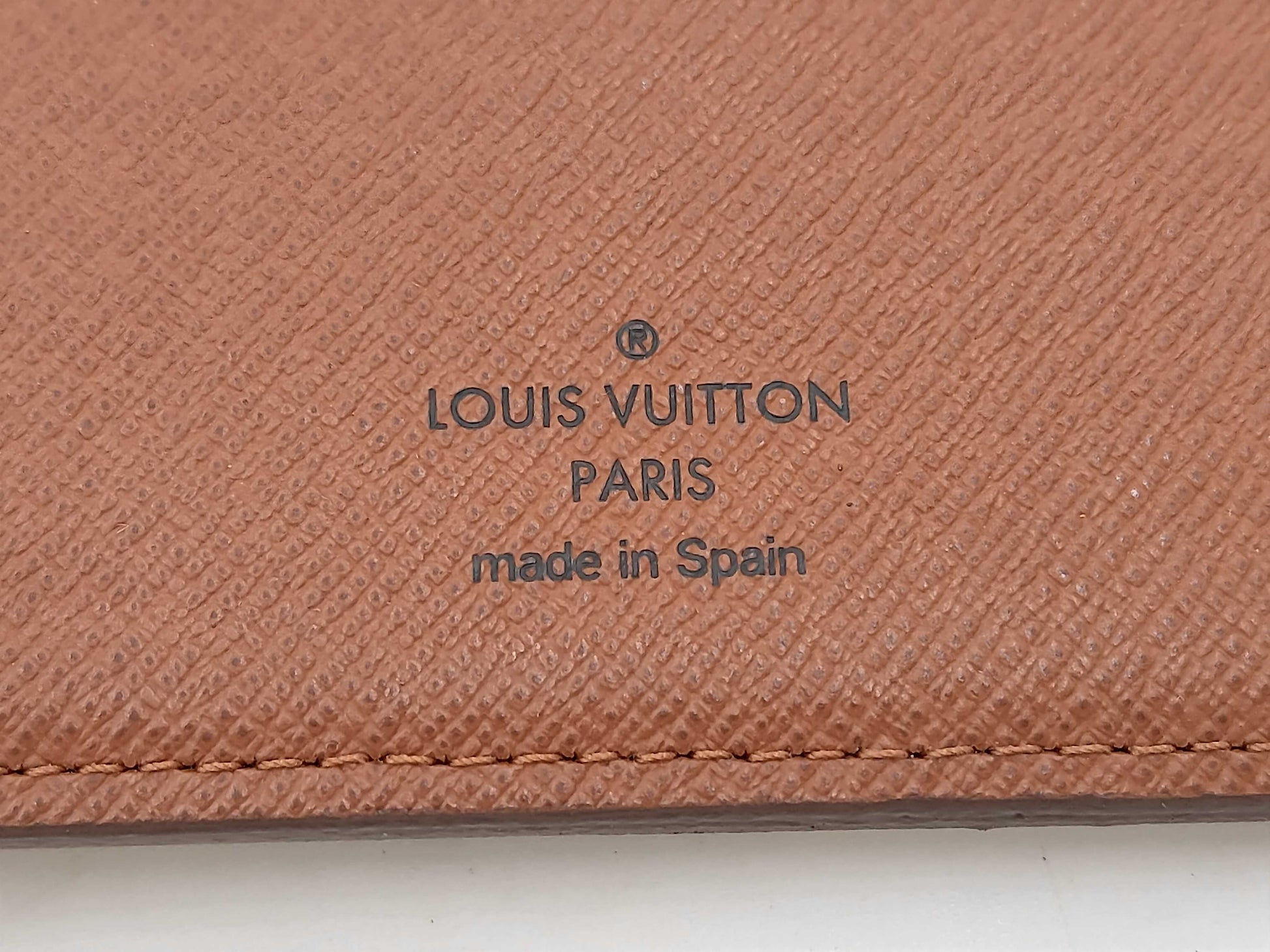 LOUIS VUITTON LV Monogram Passport Case M66566 CA2171 Other Accessories