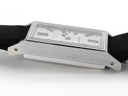 OMEGA Hand-wound K18 Women's Watch