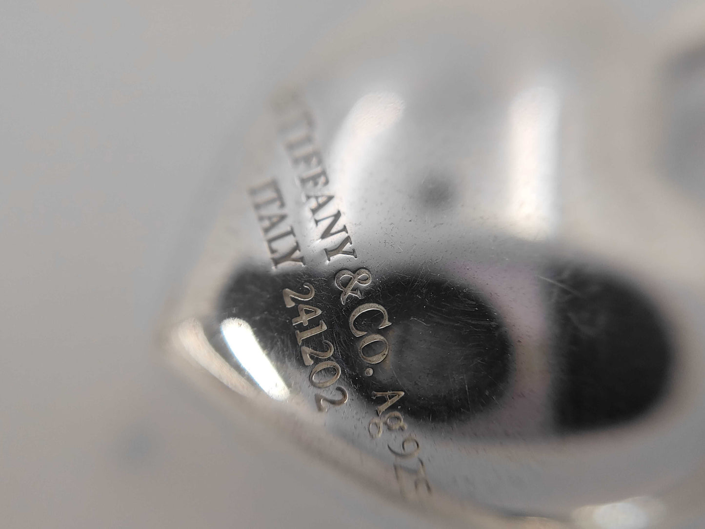 Tiffany & Co. TIFFANY Full Heart Earrings 21.3g