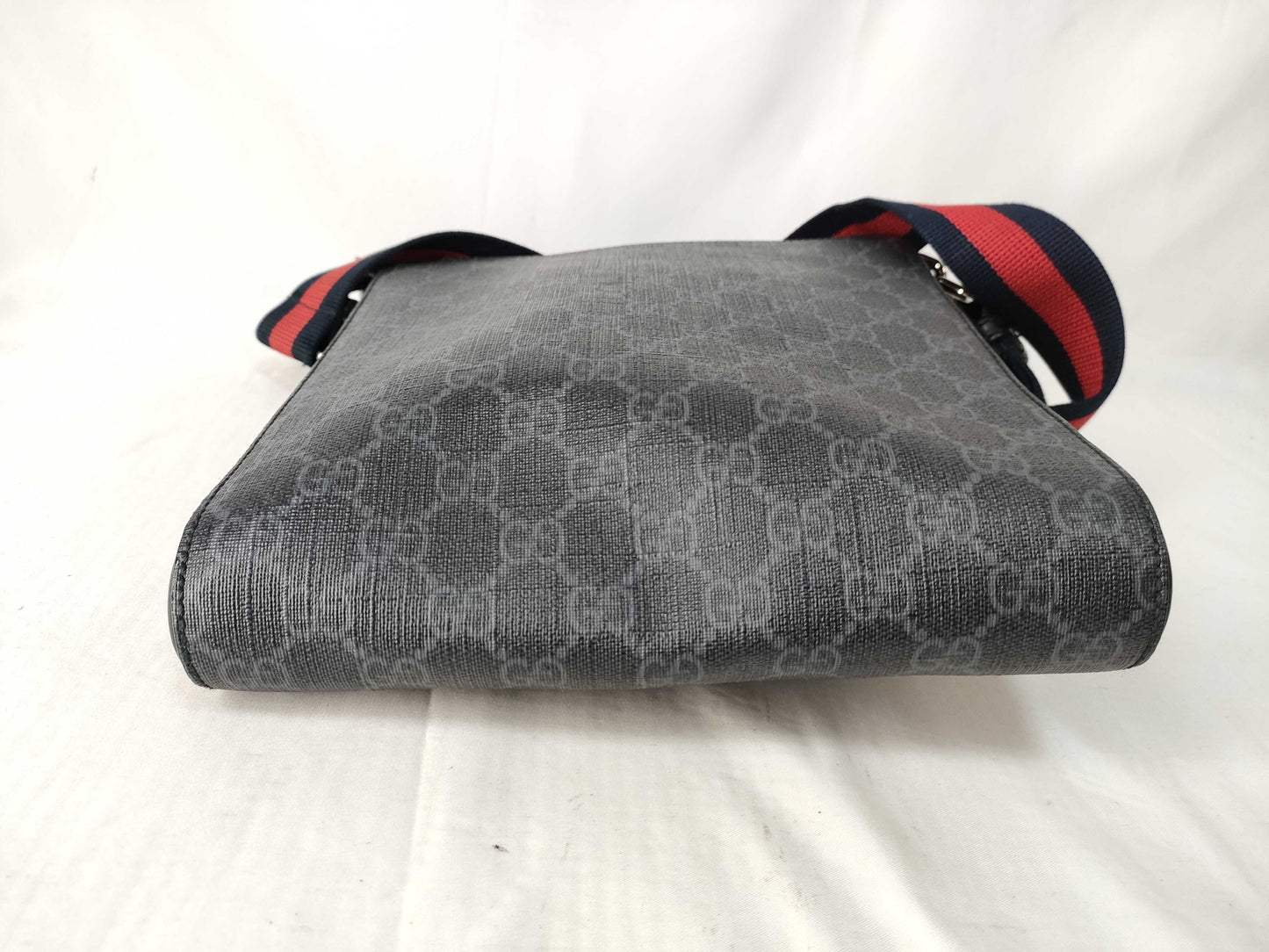 GUCCI GG Supreme Shoulder Bag A Shoulder Bag