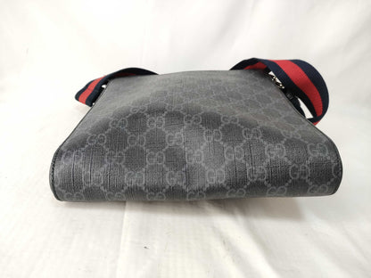 GUCCI GG Supreme Shoulder Bag A Shoulder Bag