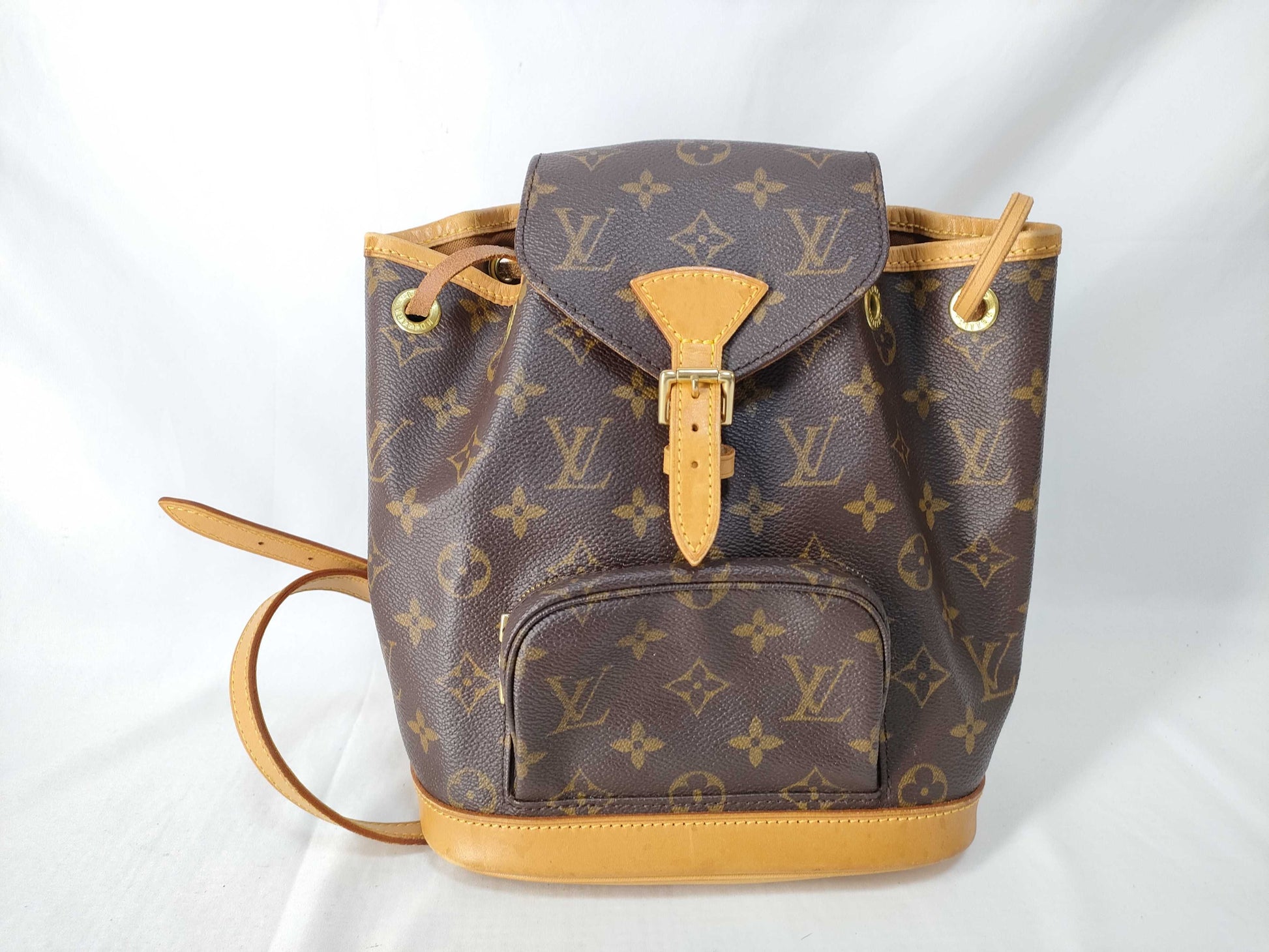 LOUIS VUITTON Monogram Montsouris PM Mini Montsouris Backpack