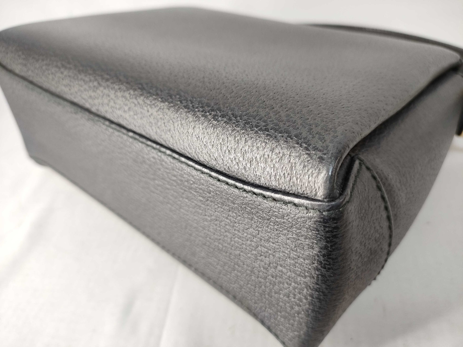 GUCCI Bamboo 2-Way Shoulder Bag with Turn Lock and ST, Gray Leather Handbag