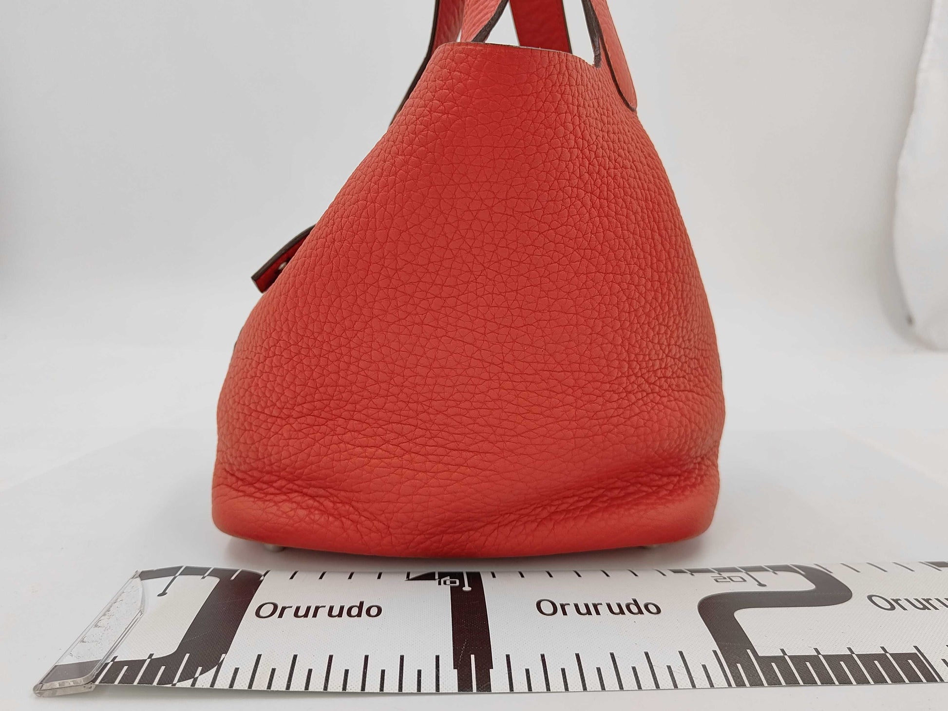 HERMES Picotin Lock PM A engraved handbag