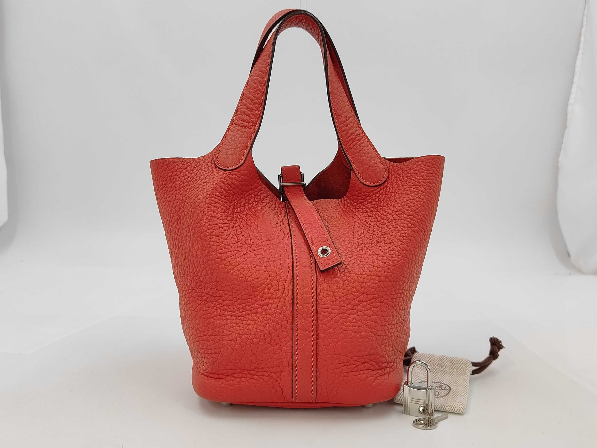 HERMES Picotin Lock PM A engraved handbag