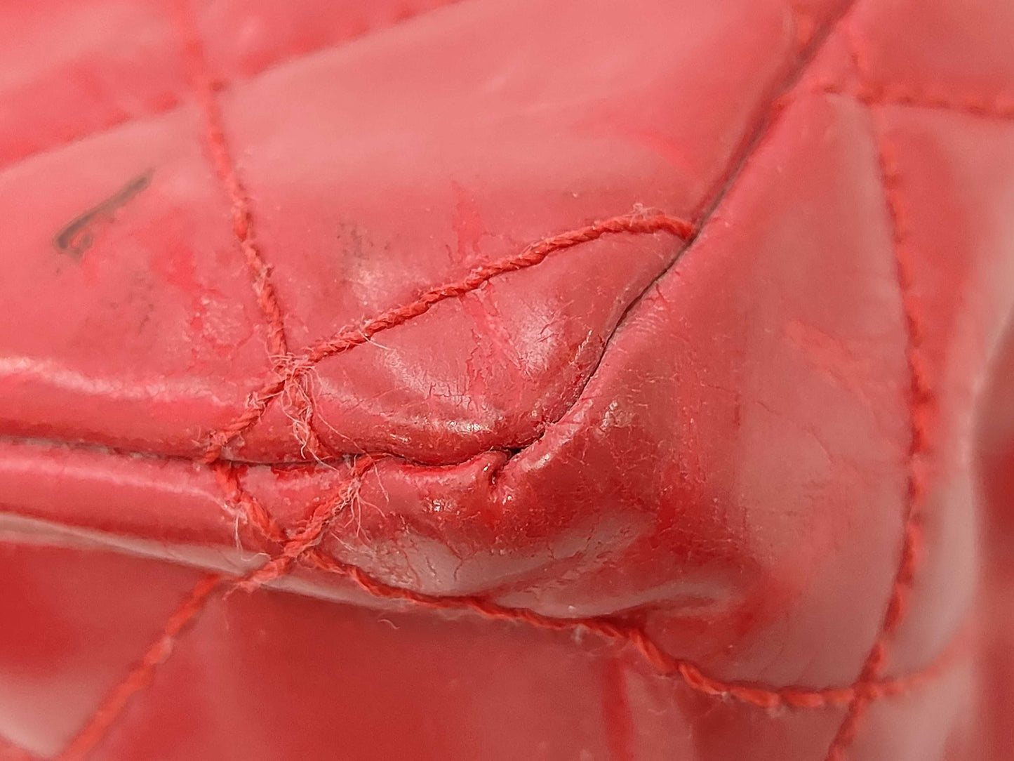 CHANEL Matelasse Chain Patent Shoulder Bag