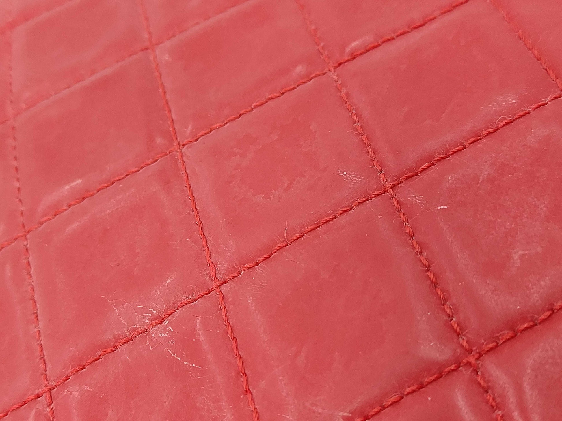 CHANEL Matelasse Chain Patent Shoulder Bag