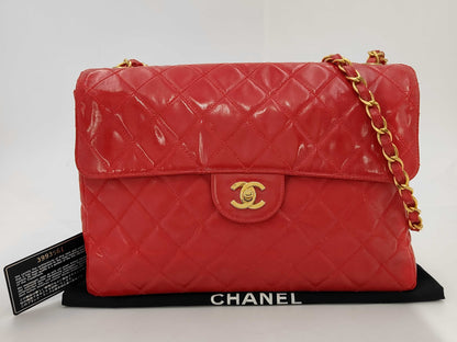 CHANEL Matelasse Chain Patent Shoulder Bag