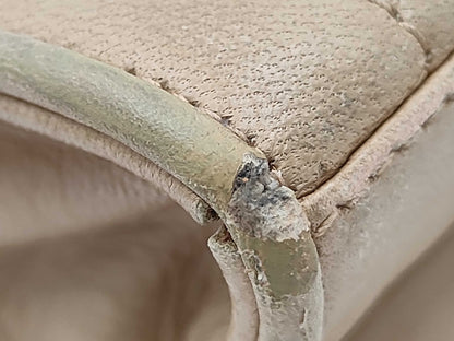 CHANEL chain shoulder bag