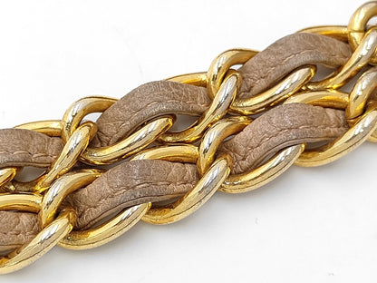 CHANEL chain shoulder bag