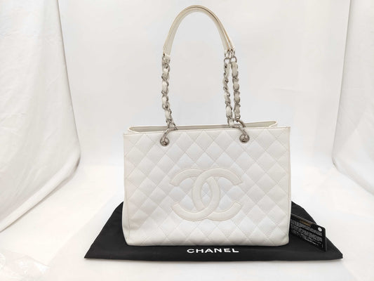 CHANEL GST Caviar Skin Tote Bag