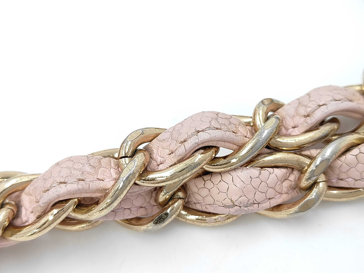 CHANEL Caviar Skin Shoulder Bag