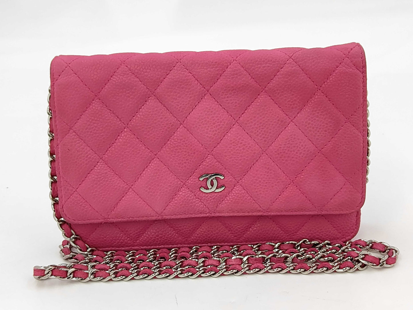CHANEL Caviar Skin Chain Wallet Shoulder Bag