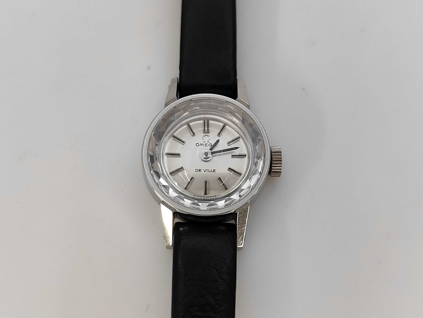 OMEGA Hand-wound Women's Watch