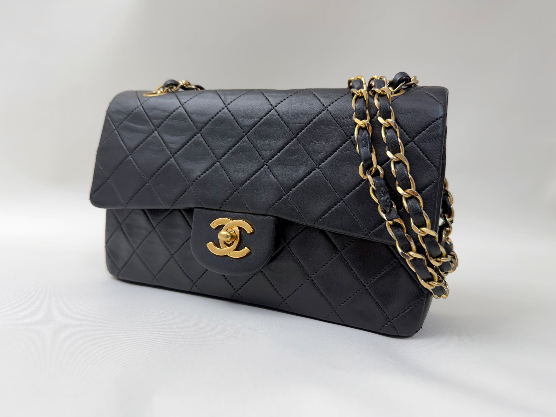 CHANEL CHANEL Lambskin Matelasse 23 Double Flap Double Chain Shoulder Bag Black Shoulder Bag