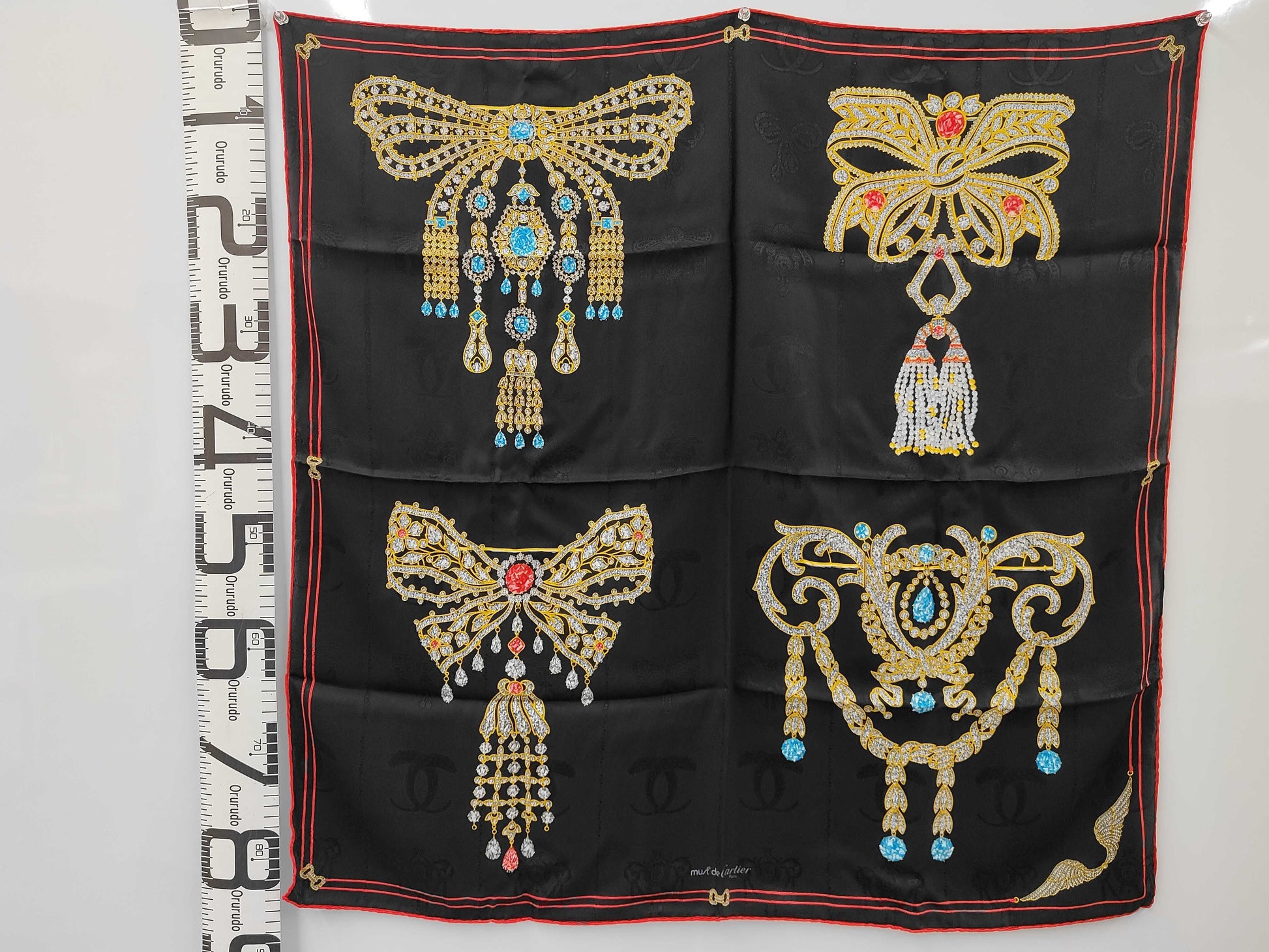 Cartier Cartier must de Cartier scarf