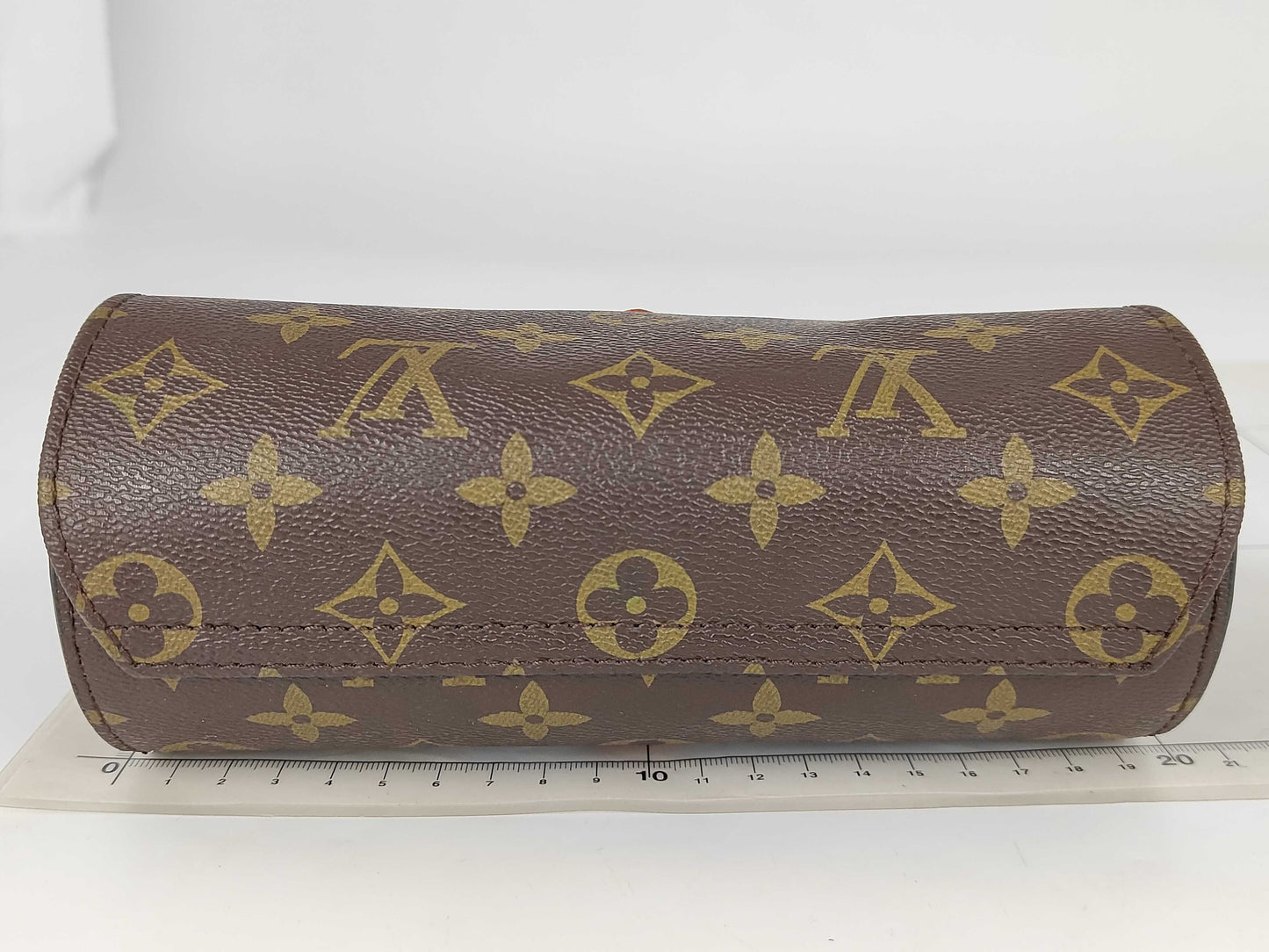 LOUIS VUITTON M47530 Watch Case Unisex