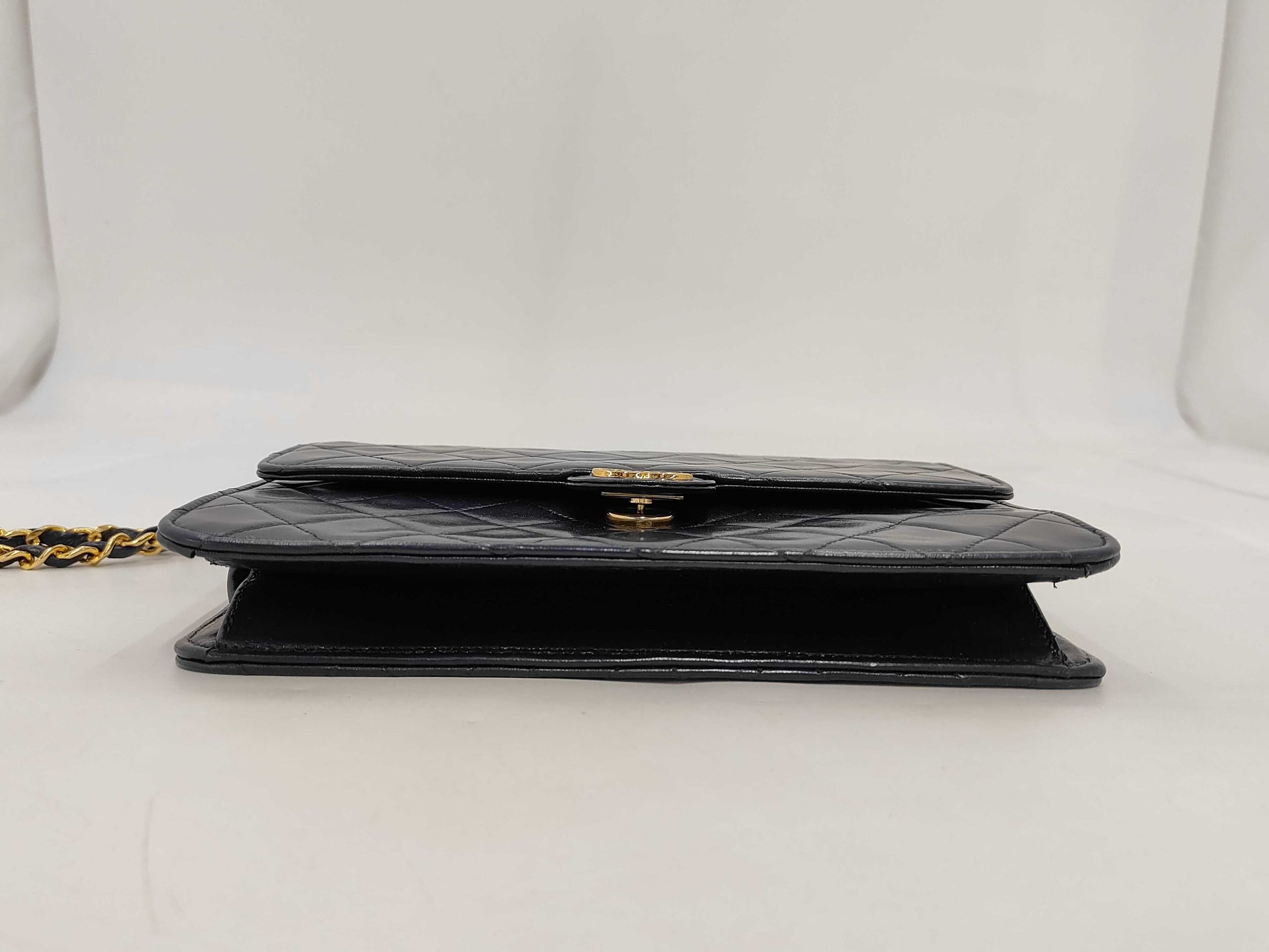 CHANEL CHANEL Matelasse Coco Mark Shoulder Bag Card Navy Shoulder Bag