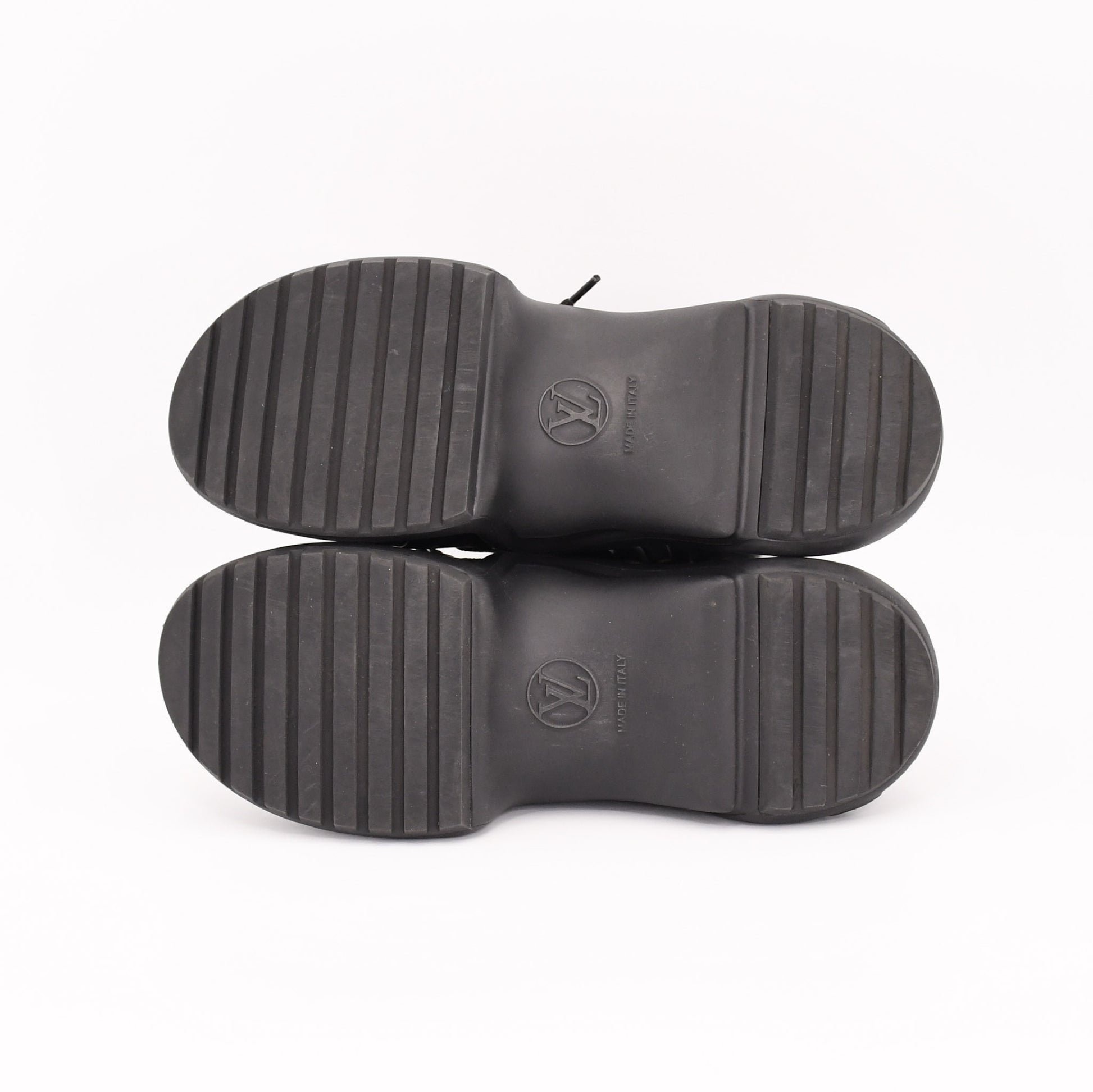 LOUIS VUITTON LOUIS VUITTON Vuitton Arclight Line Size 35 Boots Other Shoes