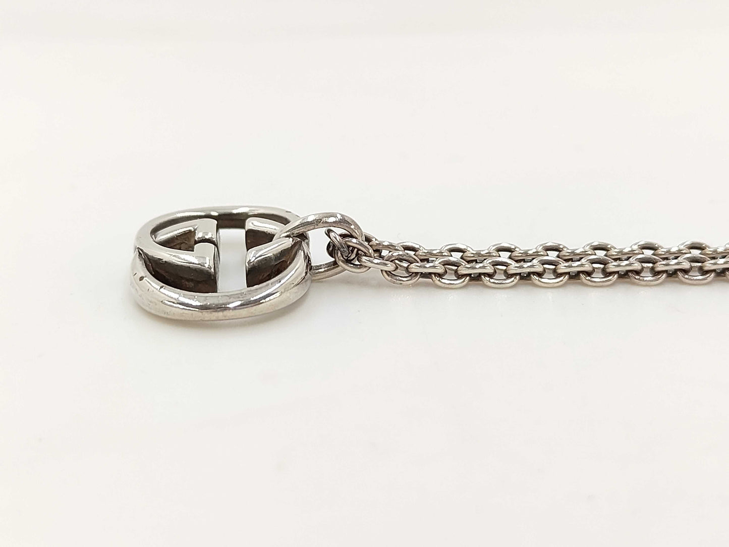 GUCCI Silver GG Logo Necklace