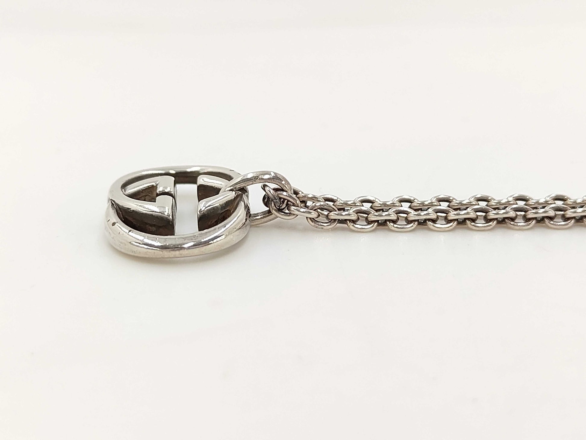GUCCI Silver GG Logo Necklace