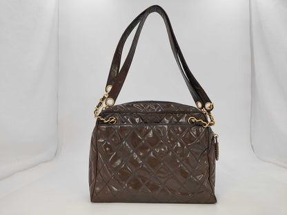 CHANEL Matelasse Patent Leather Chain Shoulder Bag