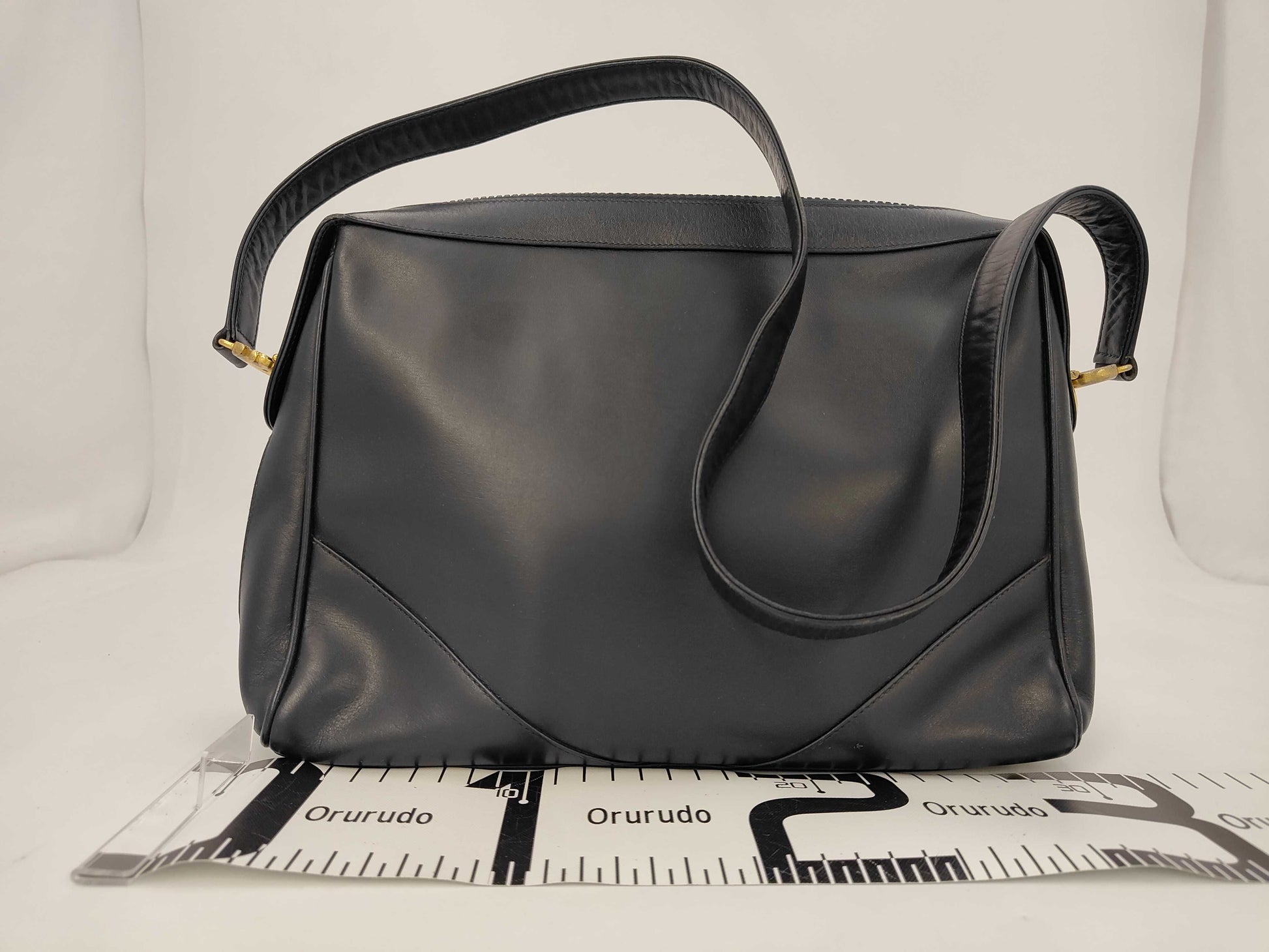 GUCCI Side Sherry Line Leather Shoulder Bag