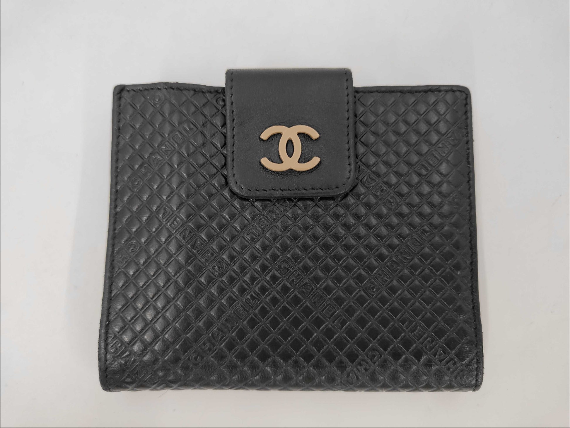 CHANEL Micro Chocolate Bar Leather Bifold Compact Wallet Serial Wallet