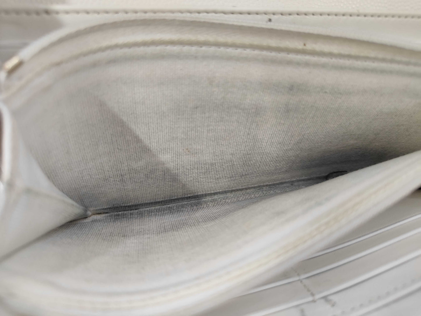 CHANEL Matelasse Coco Mark Caviar Leather Long Wallet with Random Serial Number, White