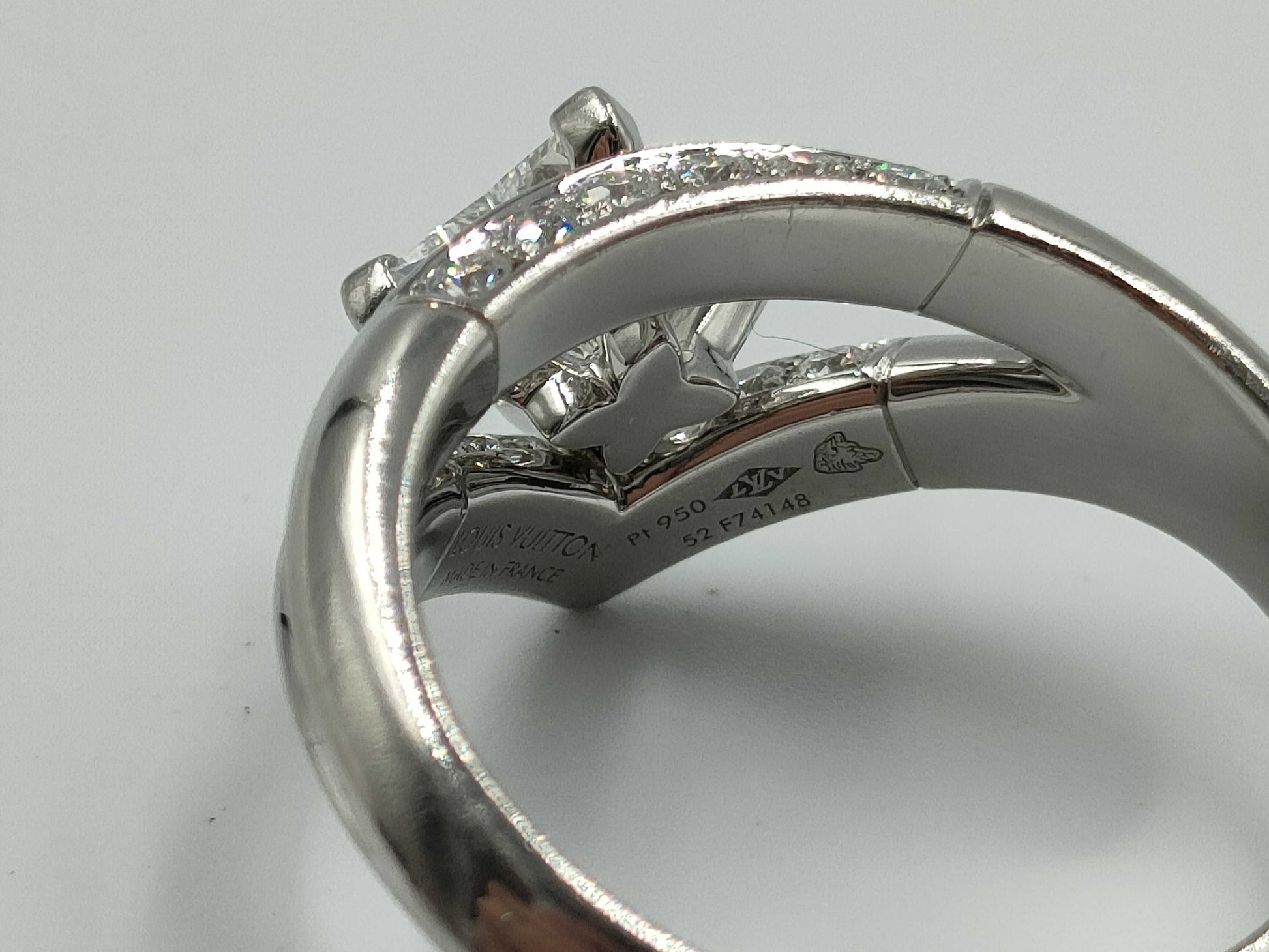 LOUIS VUITTON Double Star Star-Cut Diamond #52 Pt950 8.7g Ring 
