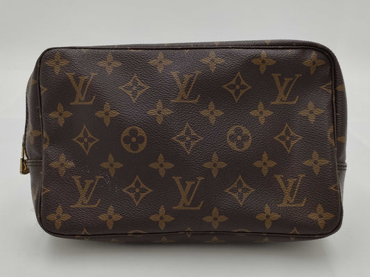 LOUIS VUITTON TH8903 Monogram True Towel M47524 Second Bag
