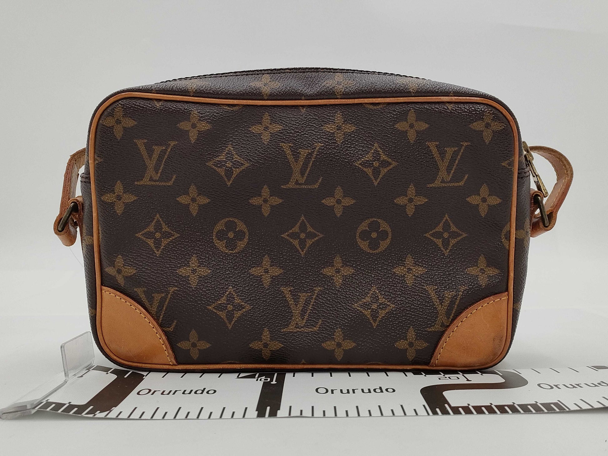 LOUIS VUITTON Monogram Cutout Coupon M51274 Trocadero Shoulder Bag