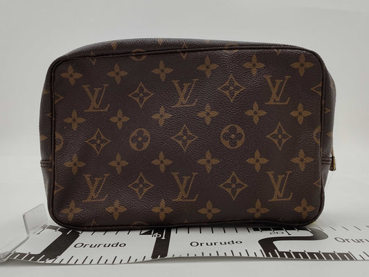 LOUIS VUITTON Monogram Truss Toilette 23 Second Bag