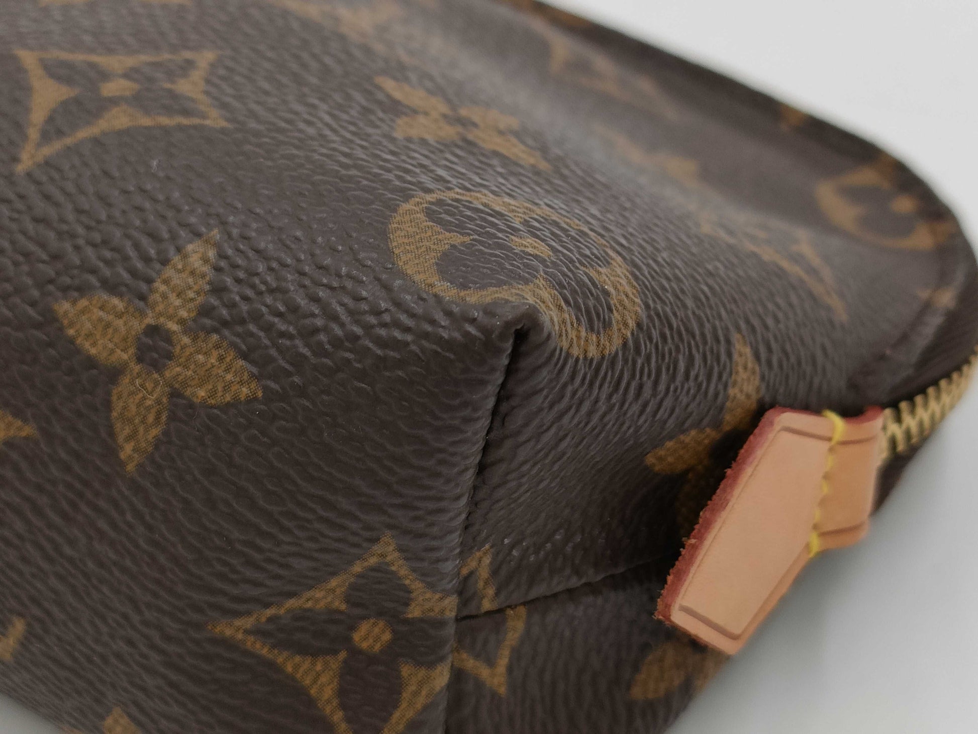 LOUIS VUITTON CA0030 Monogram M47515 Pochette Cosmetic Pouch