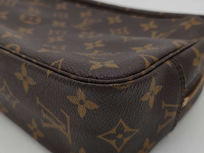 LOUIS VUITTON Monogram True Toilet 23 M47524 Second Bag
