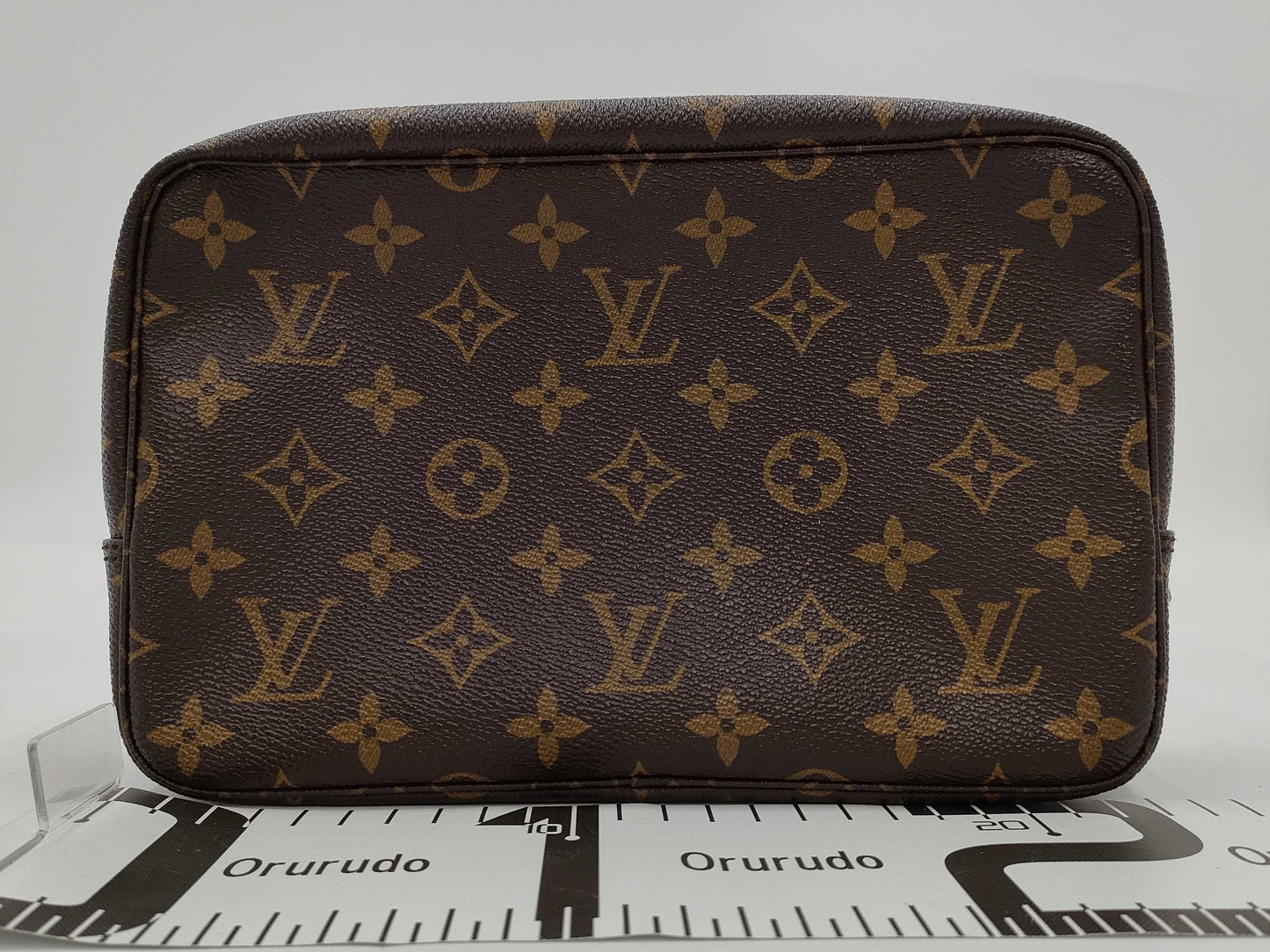 LOUIS VUITTON Monogram True Toilet 23 M47524 Second Bag
