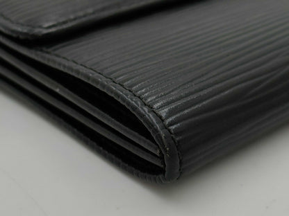 LOUIS VUITTON Epi Portefeuille Sarah Wallet