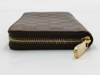 LOUIS VUITTON Damier Zippy Wallet