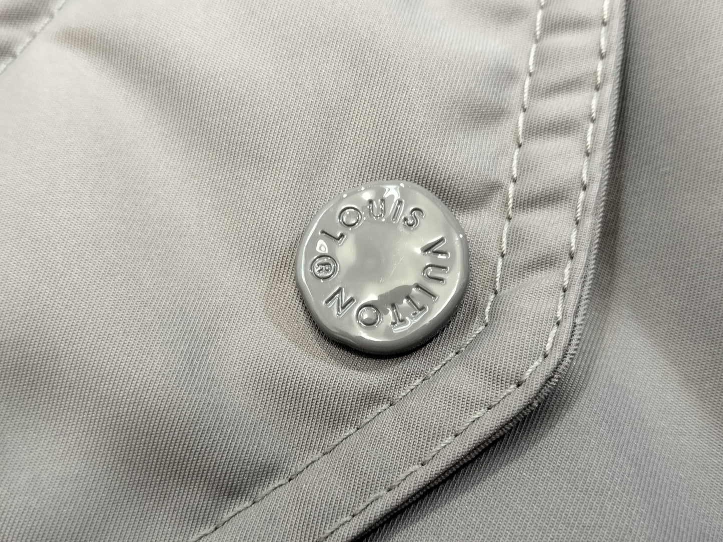 LOUIS VUITTON RM232 BQV HPL85E Arm Monogram Leather Switch Jacket/23AW