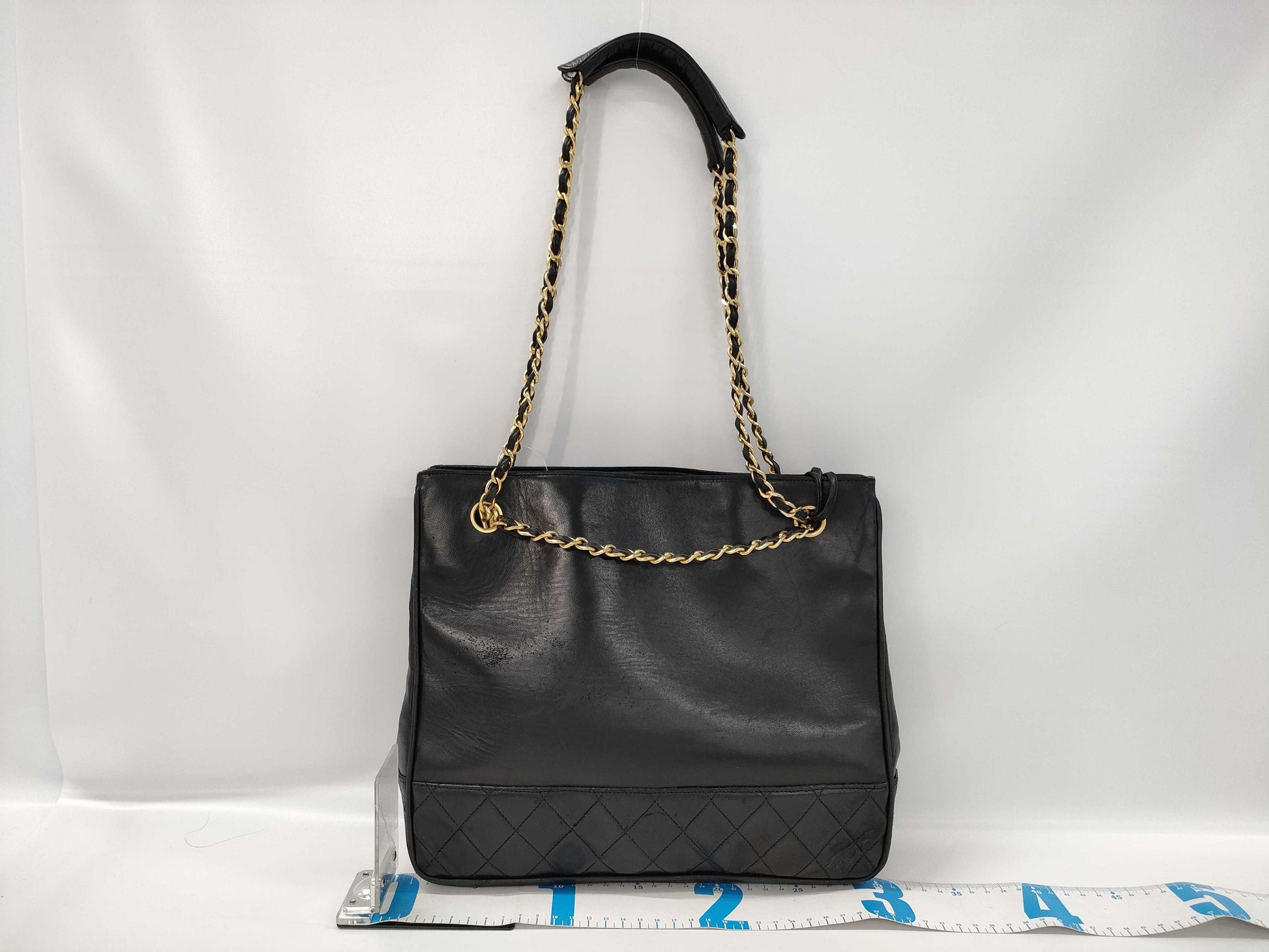 CHANEL Lambskin Chain Tote Bag