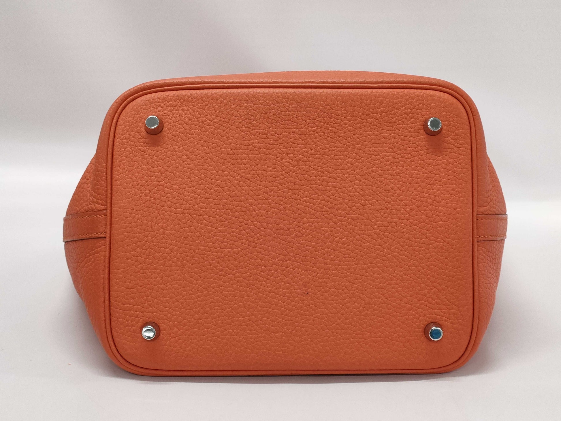 HERMES Picotin MM Handbag in Orange with Silver Hardware and Y Stamp