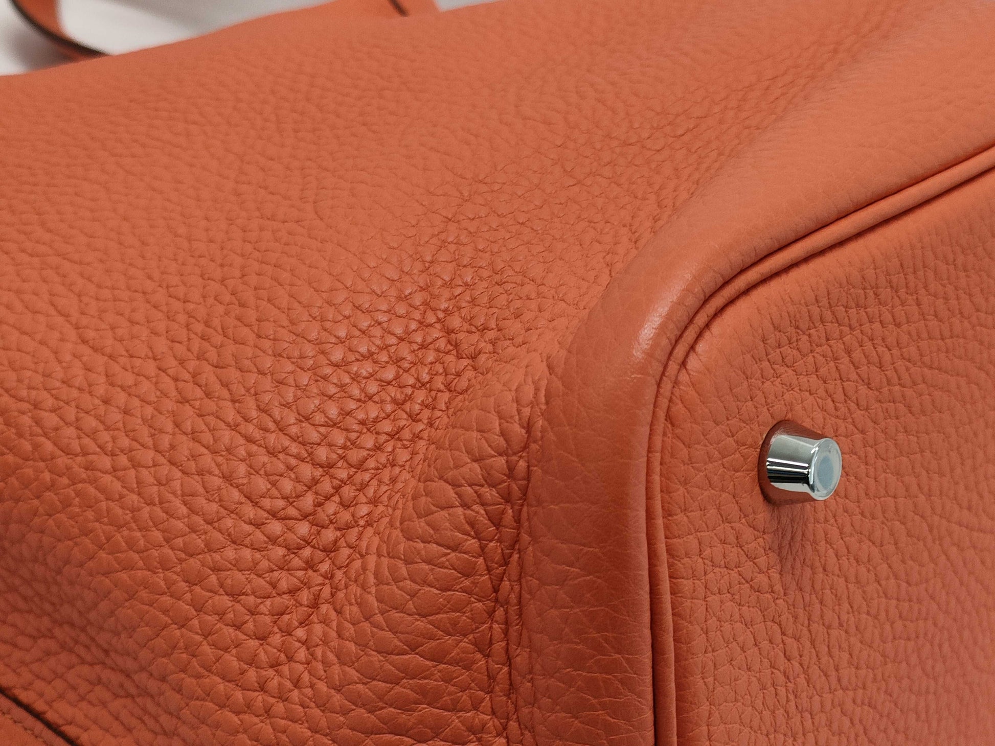 HERMES Picotin MM Handbag in Orange with Silver Hardware and Y Stamp