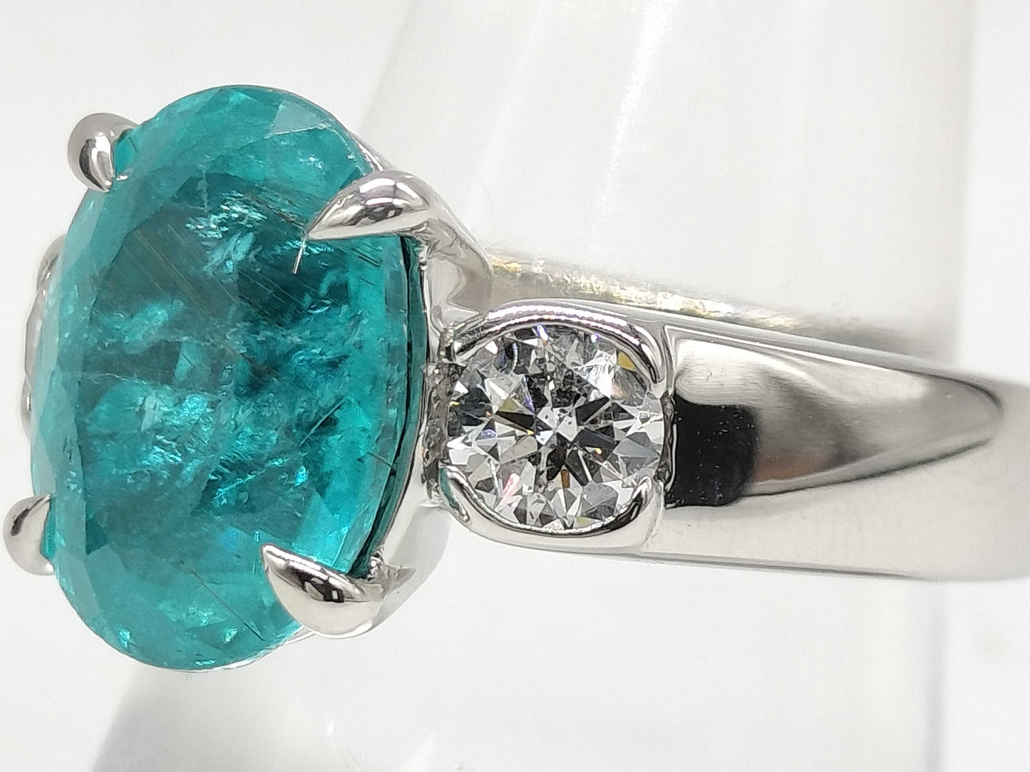 Paraiba tourmaline 5.695ct D0.40/0.40ct Pt900 20.6g Ring 