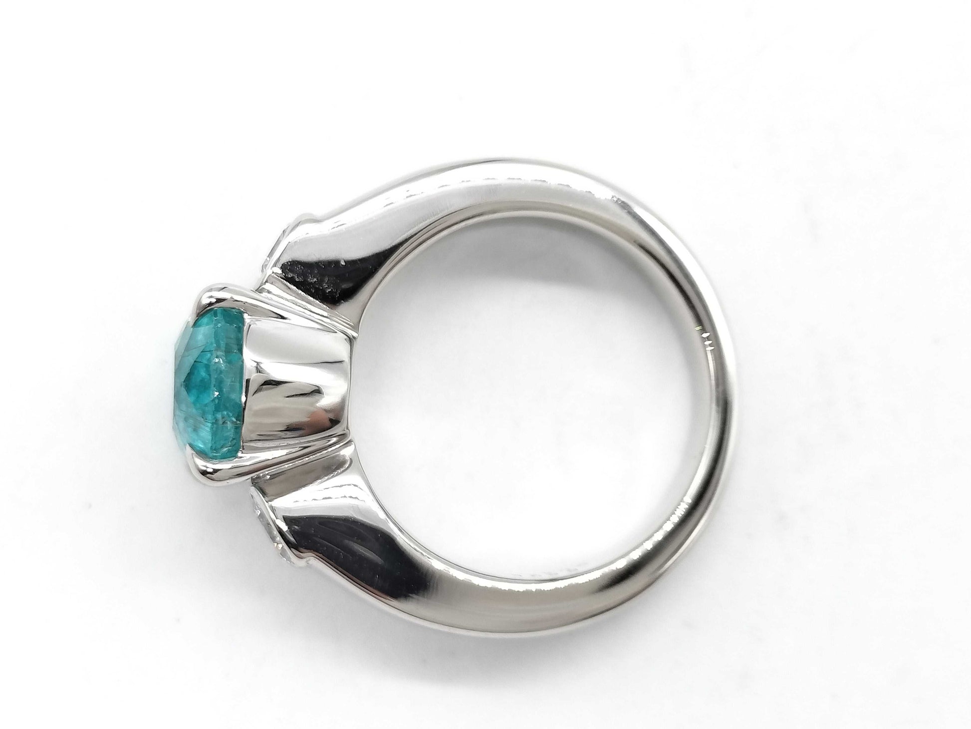 Paraiba tourmaline 5.695ct D0.40/0.40ct Pt900 20.6g Ring 