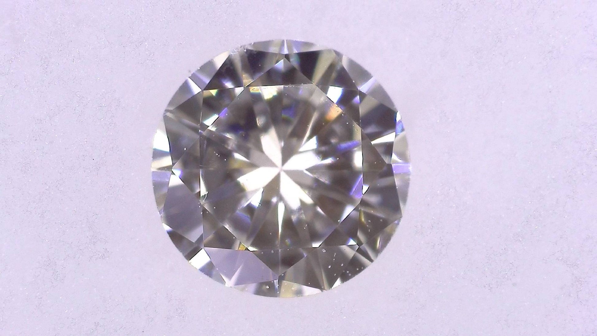 0.575ct H VS-1 GOOD/GD/GD FAINT NATURAL 5.33-5.44X3.24mm Loose Diamond