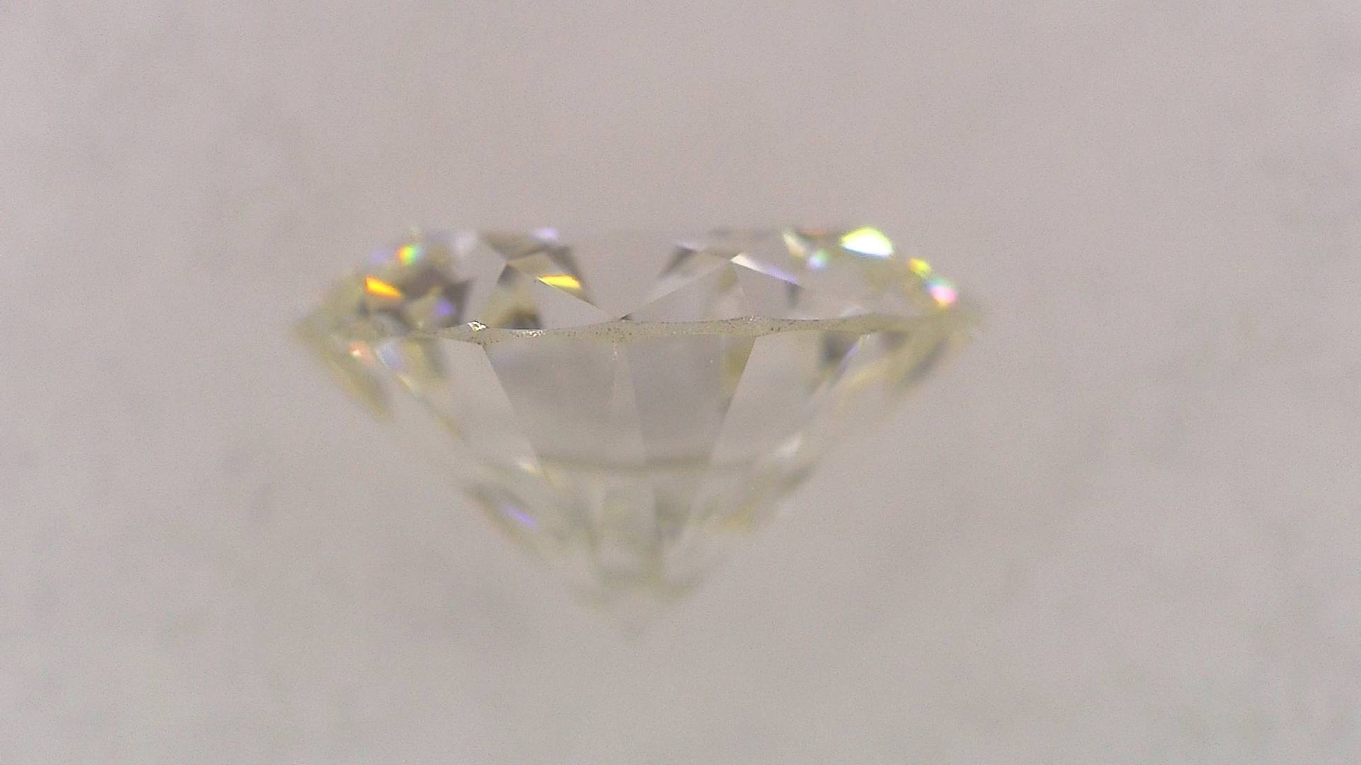 0.353ct J SI-1 Very Good/Gold/Gold Fine Fine Natural 4.61-4.65 x 2.74mm Loose Diamond