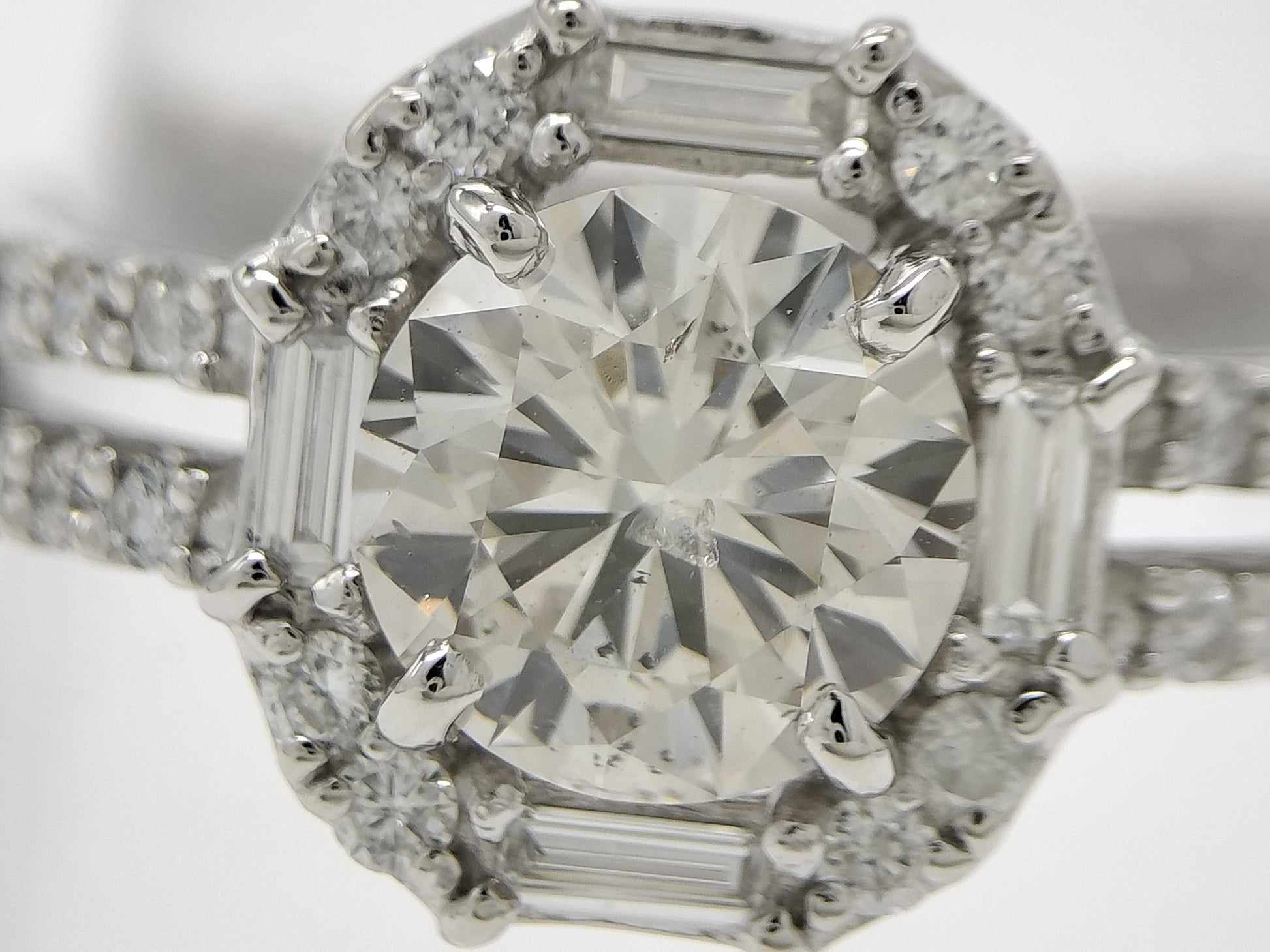 D1.007ct FD0.36ct PT900 5.7g Ring 