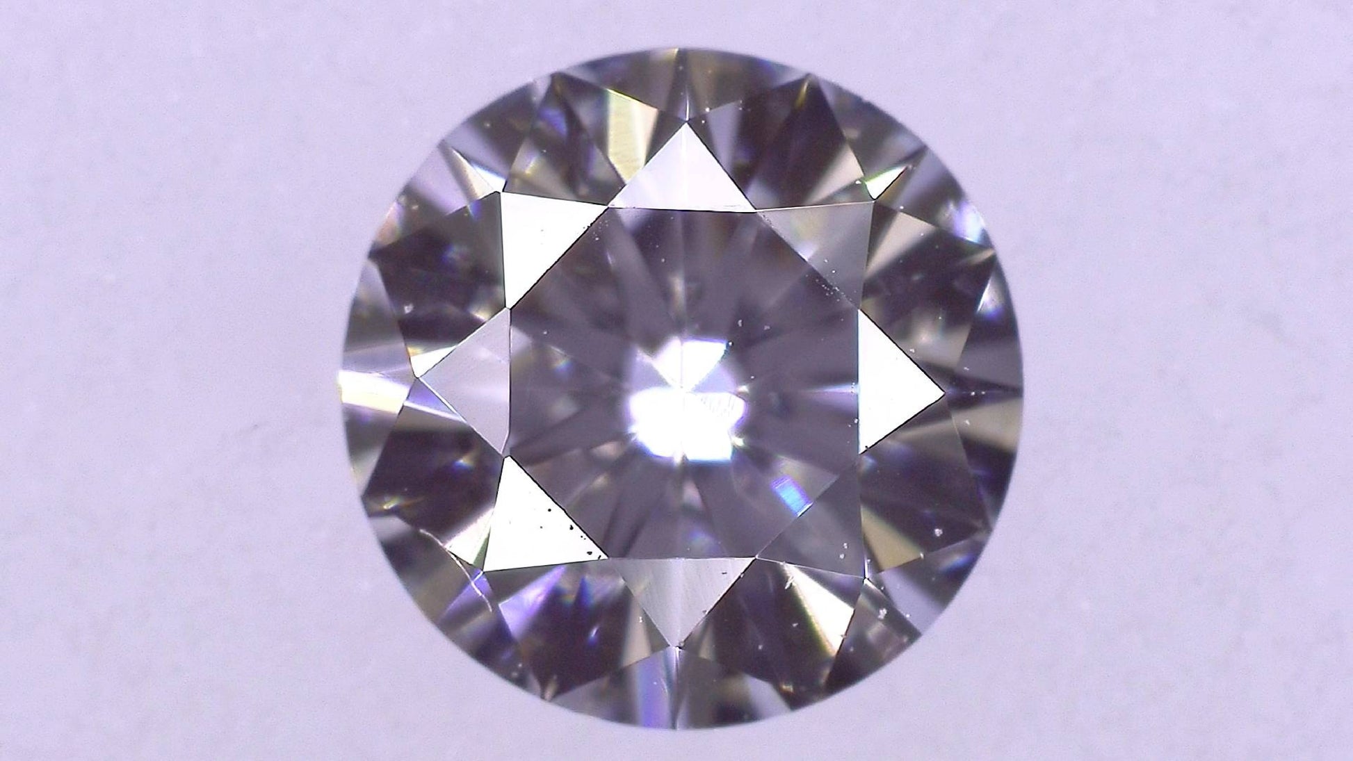 0.250ct D VS-1 VERY GOOD/GD/GD MEDIUM BLUE NATURAL 4.08-4.14X2.48mm Loose Diamond