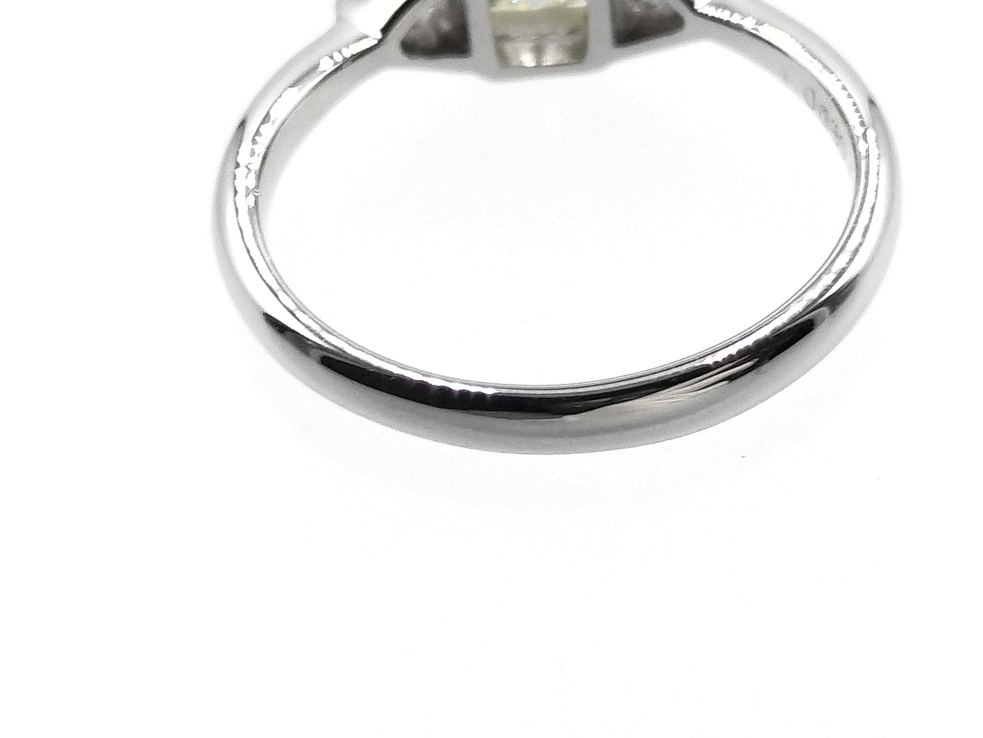 D1.008ct FD0.16ct PT900 4.2g Ring 
